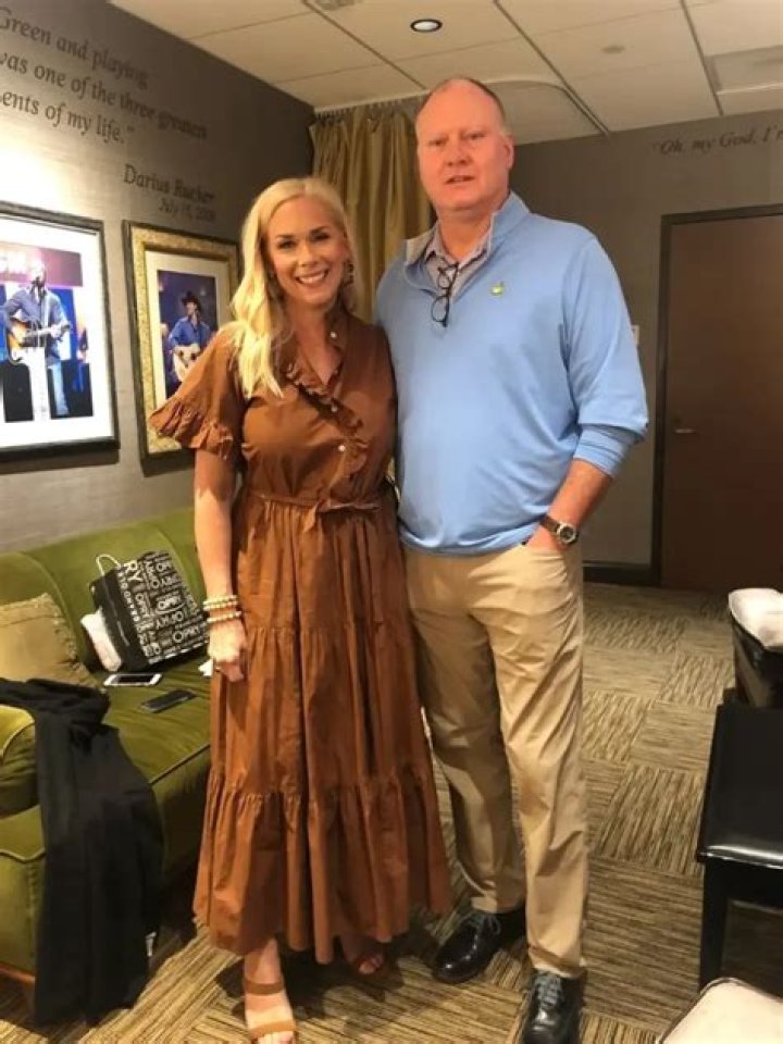 Leanne Schuster Biography, Age, Height, Husband, Net Worth, Family