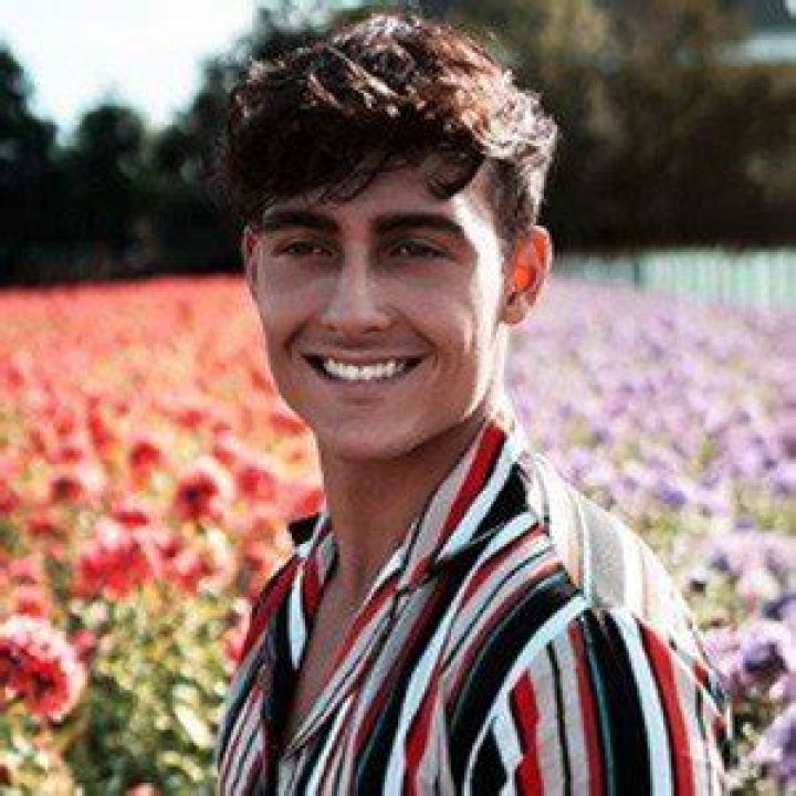 Levy Van Wilgen (Instagram Star) - Age, Birthday, Bio, Facts, Family, Net Worth, Height & More