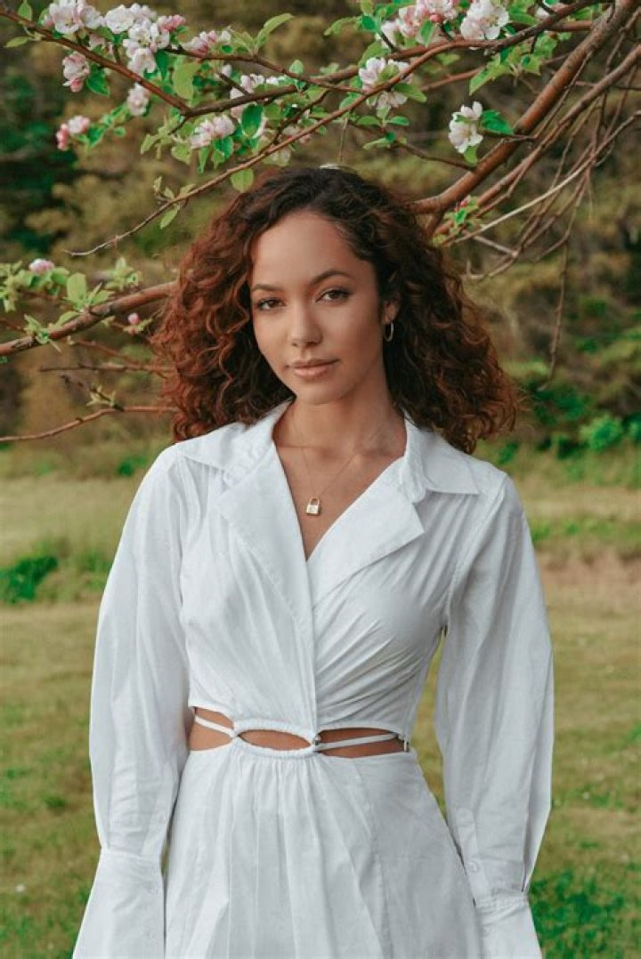 Lexie Stevenson (TV Actress) - Age, Birthday, Bio, Facts, Family, Net Worth, Height & More