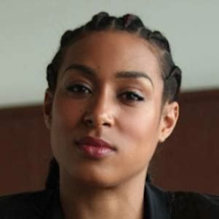 Lita Lewis (Instagram Star) - Age, Birthday, Bio, Facts, Family, Net Worth, Height & More