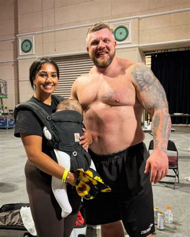 Luke Stoltman Wife Kushi Stoltman Age Gap, More On The Family Net Worth