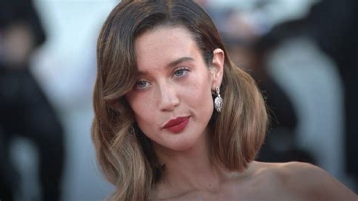 Maria Pedraza La Casa De Papel, Elite, Boyfriend & Net Worth