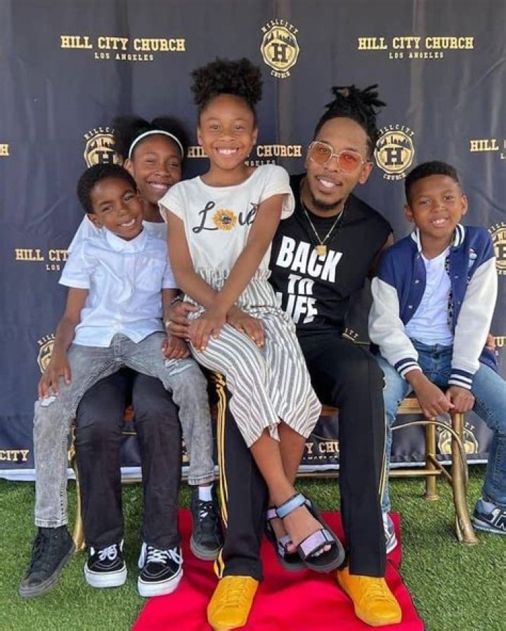 Mark Haddon Biography, Age, Height, Wife, Net Worth, Family