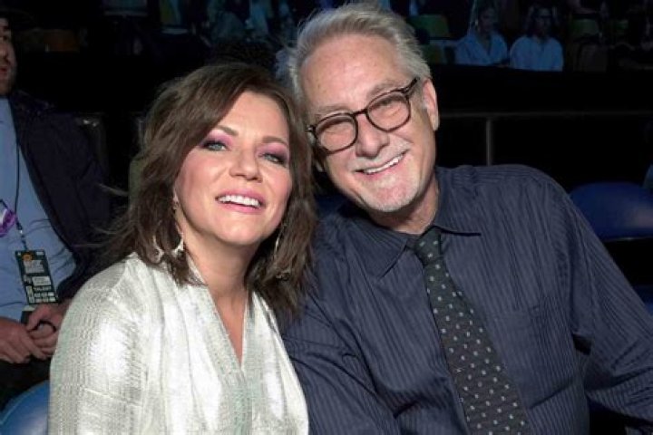 Martina McBride Biography, Age, Height, Husband, Net Worth, Family