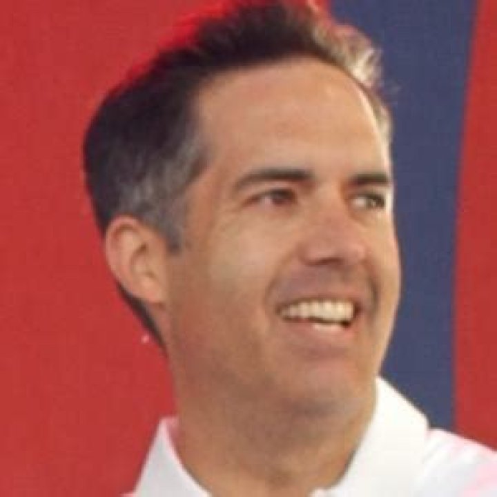 Matt Winer (Sportscaster) - Age, Birthday, Bio, Facts, Family, Net Worth, Height & More