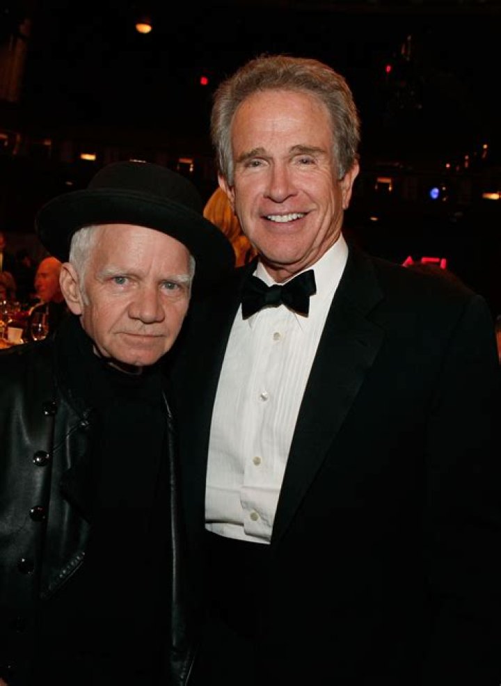 Michael J. Pollard (Movie Actor) - Age, Birthday, Bio, Facts, Family, Net Worth, Height & More