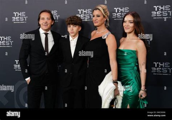 Michael Salgado Bio, Wiki, Age, Family, Wife, Son, Songs, Music, and Net Worth