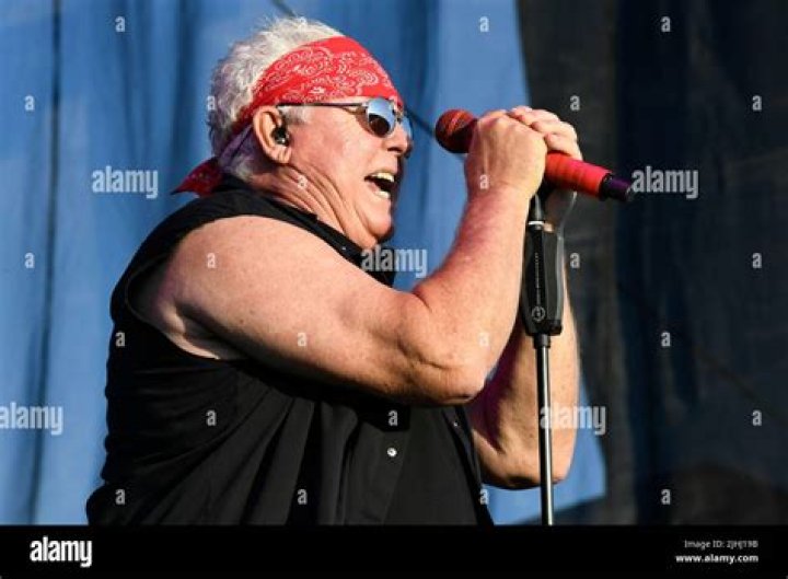 Mike Reno (Rock Singer) - Age, Birthday, Bio, Facts, Family, Net Worth, Height & More