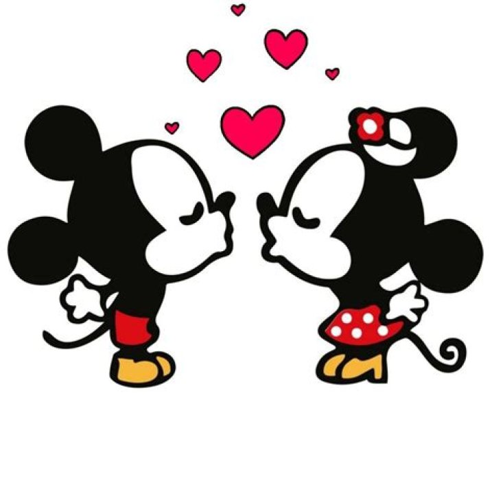 ¿Minnie y Mickey son hermanos?