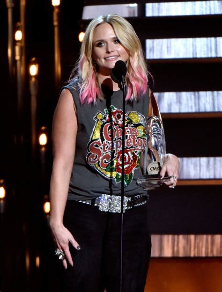 Miranda Lambert Looked So Sad at the CMAs — See the Pics