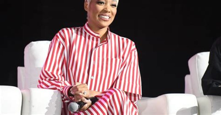 Monica & C-Murder Are Hugged Up In Latest Photo