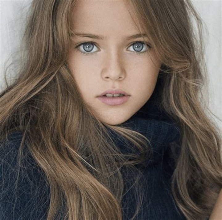 "Most Beautiful Girl in the World"9-Year-Old Supermodel Accused of Being Too Sexy For Her Age