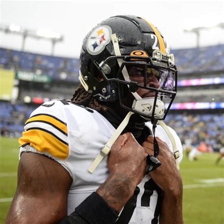 Najee Harris Wife: Is Najee Harris Married? Who Is Najee Harris’ Girlfriend?