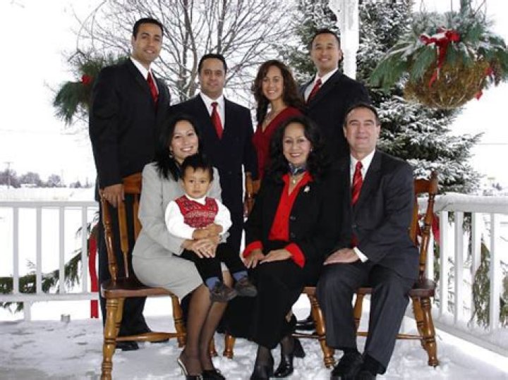 Naomi Kahoilua biografía, edad, altura, esposa, net worth, familia