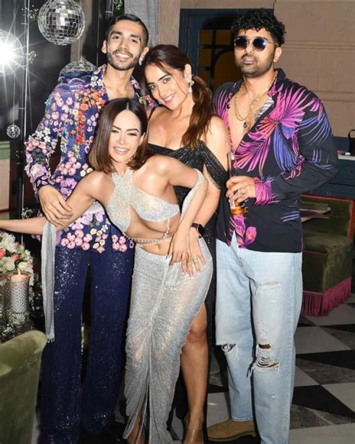 Never Have I Ever Aunty #3: Sohm Kapila Age, Husband, Wiki, Biography, Height