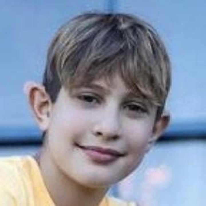 Nidal Ajib (Instagram Star) - Age, Birthday, Bio, Facts, Family, Net Worth, Height & More