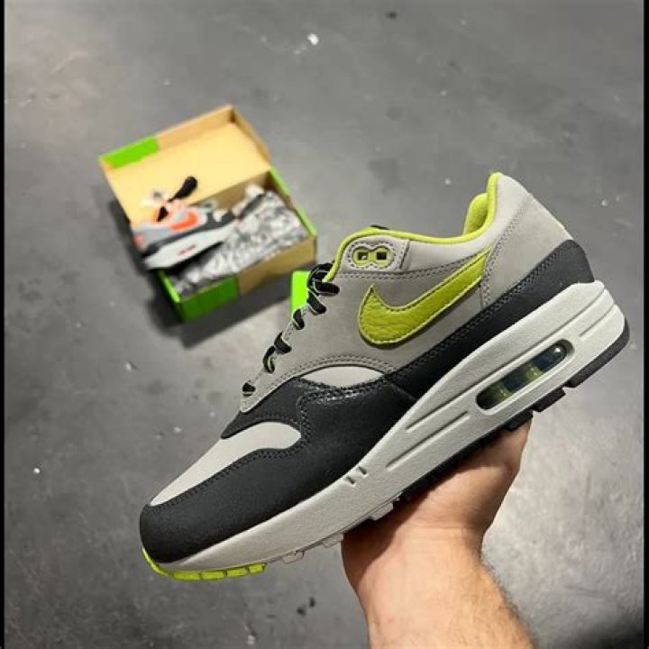 Nike Air Max 1 x HUF "Pear" Coming Soon: New Image Revealed