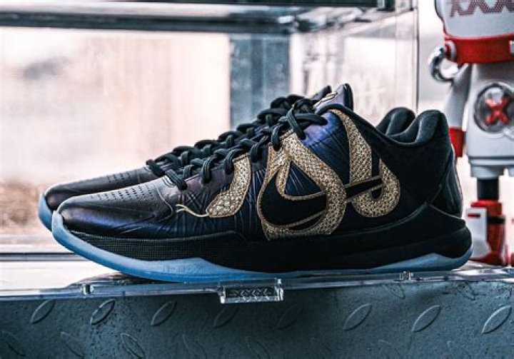 Nike Kobe 5 Protro “Year Of The Mamba” Surfaces Online: First Look