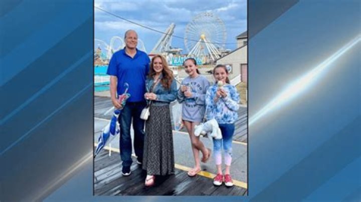 Otis Livingston Bio, Age, Height, Family, Wife, Kids, WCBS-TV and Net Worth.