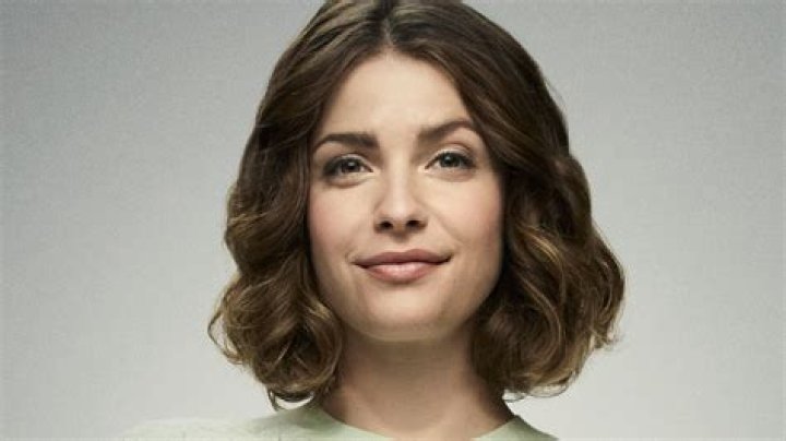 Paige Spara Biography, Age, Height, Husband, Net Worth, Family