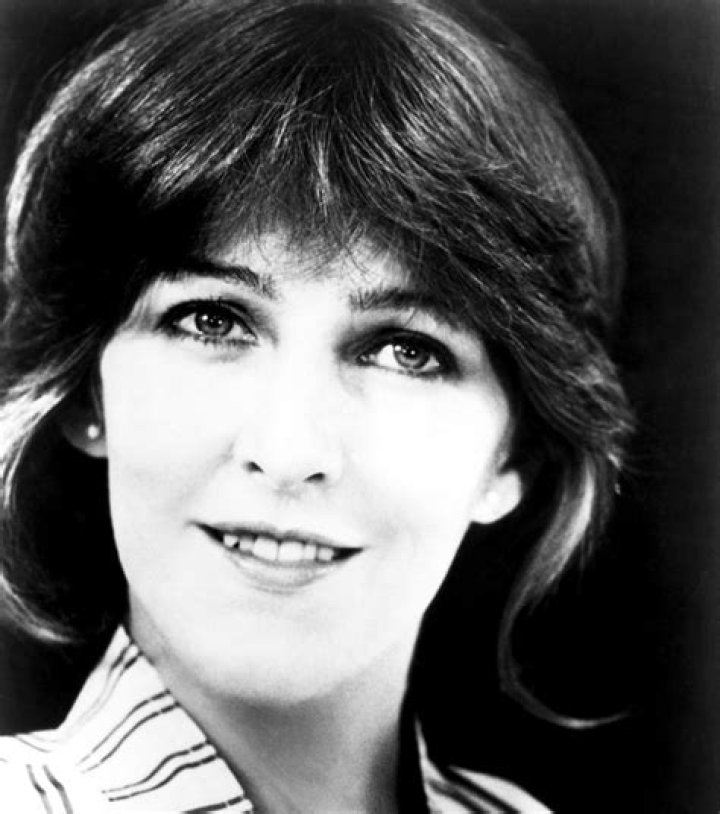 Patricia Hodge (TV Actress) - Age, Birthday, Bio, Facts, Family, Net Worth, Height & More