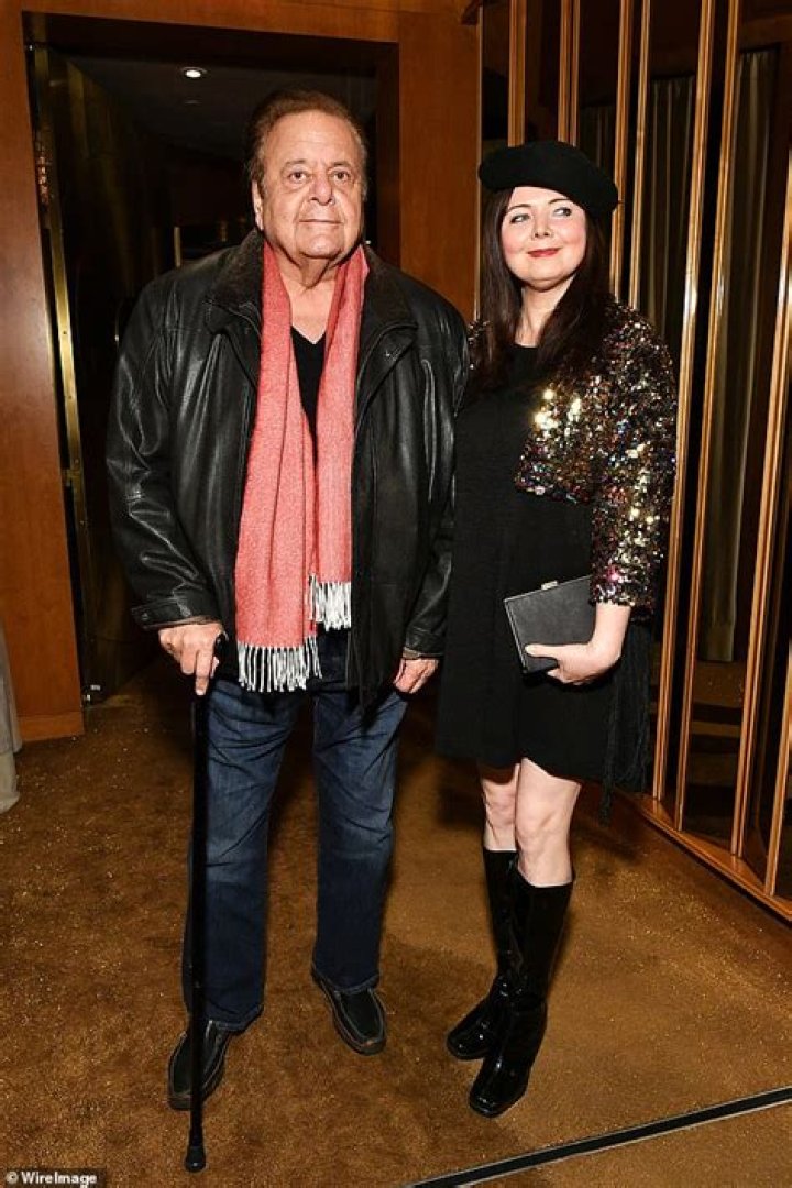 Paul Sorvino (TV Actor) - Age, Birthday, Bio, Facts, Family, Net Worth, Height & More