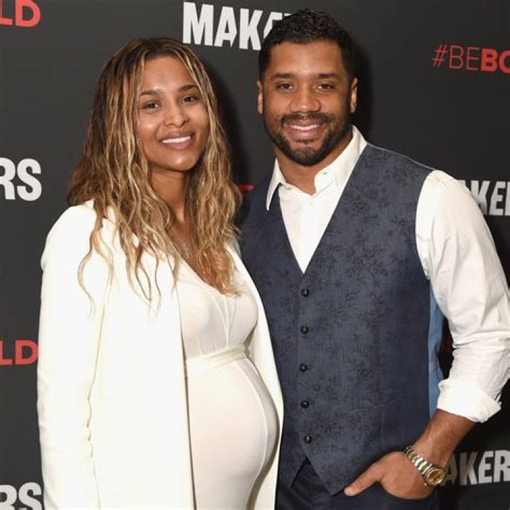 Pregnant Ciara Goes Without Makeup on the Red Carpet — See Her Transformation!