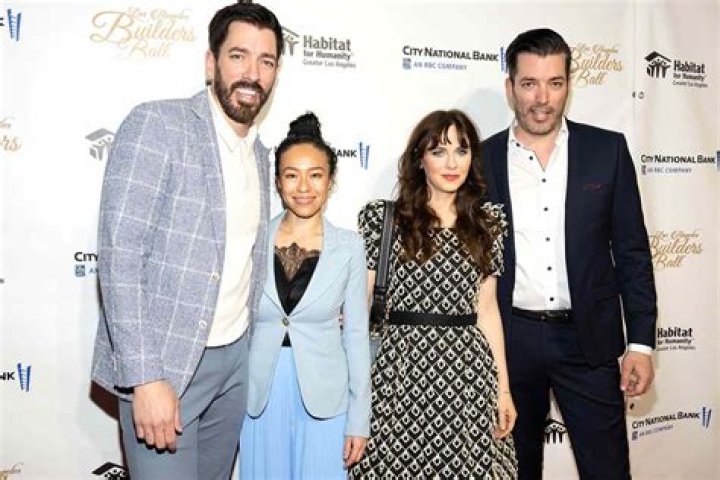 ‘Property Brothers’ Star Jonathan Scott Flirts With GF Zooey Deschanel on IG and We’re Here for It