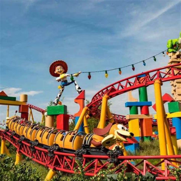 ¿Qué montaña rusa de Disney World es la más cara jamás construida? – Celebrity.fm