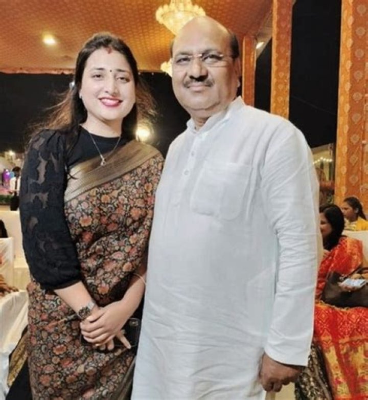 Ragini Shah Biography, Age, Height, Husband, Net Worth, Family