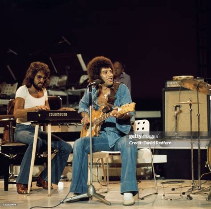 Ray Dorset (Rock Singer) - Age, Birthday, Bio, Facts, Family, Net Worth, Height & More