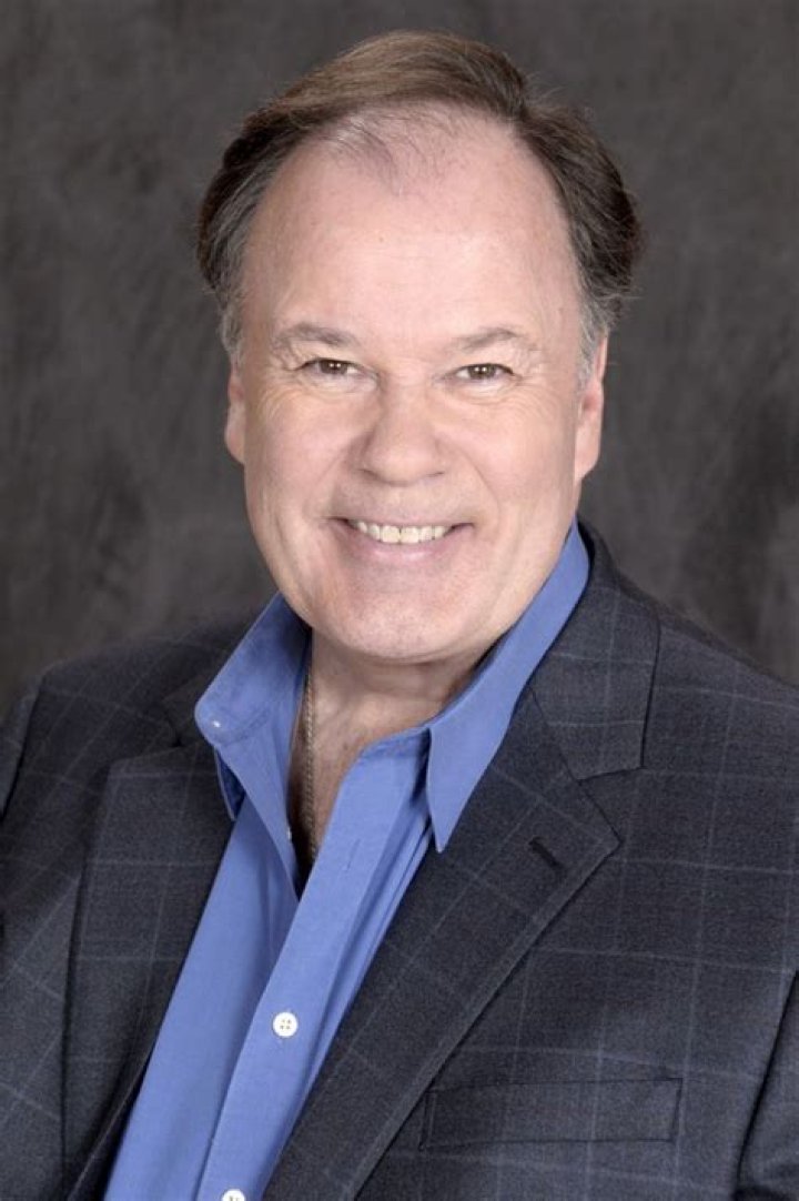 Reb Brown Biography, Age, Height, Wife, Net Worth, Family