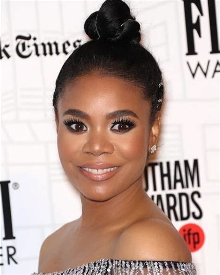 Regina Hall Biography, Age, Height, Husband, Net Worth, Family