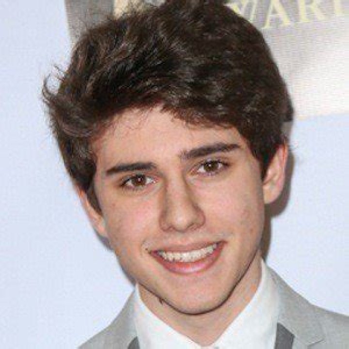 Rhys Matthew Bond (TV Actor) - Age, Birthday, Bio, Facts, Family, Net Worth, Height & More