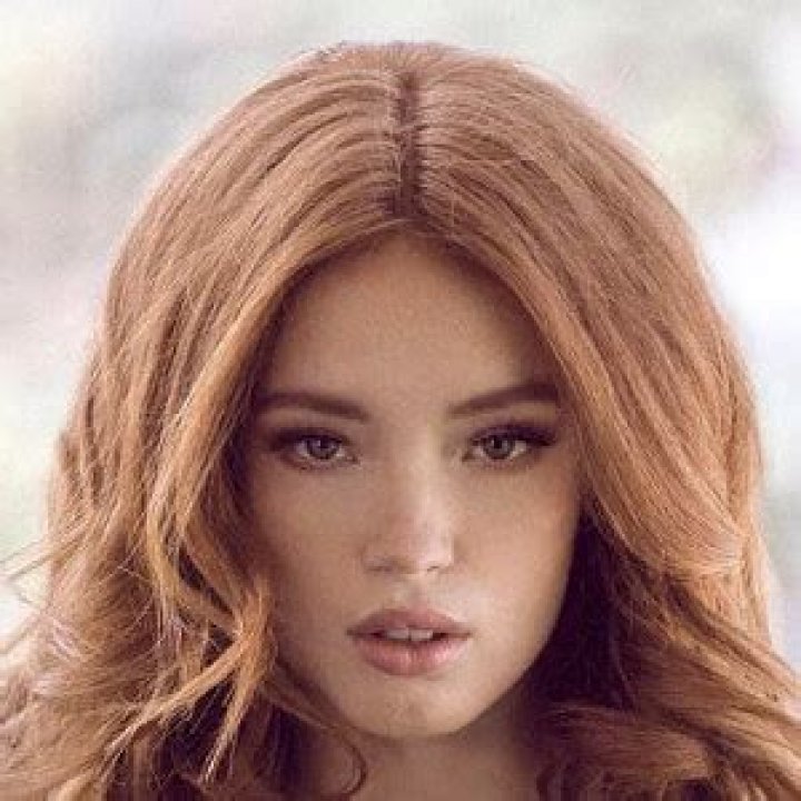 Riley Rasmussen (Model) - Age, Birthday, Bio, Facts, Family, Net Worth, Height & More
