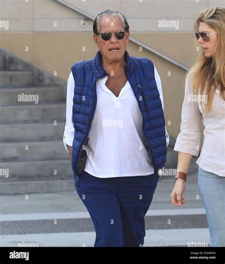 Ron Popeil Biography, Age, Height, Wife, Net Worth, Family