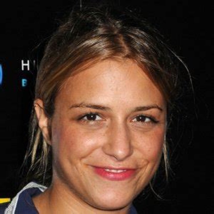 Samantha Ronson (DJ) - Age, Birthday, Bio, Facts, Family, Net Worth, Height & More