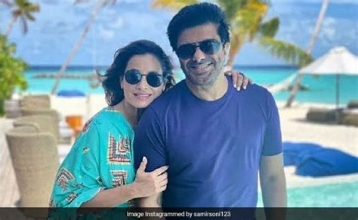 Samir Soni (Movie Actor) - Age, Birthday, Bio, Facts, Family, Net Worth, Height & More