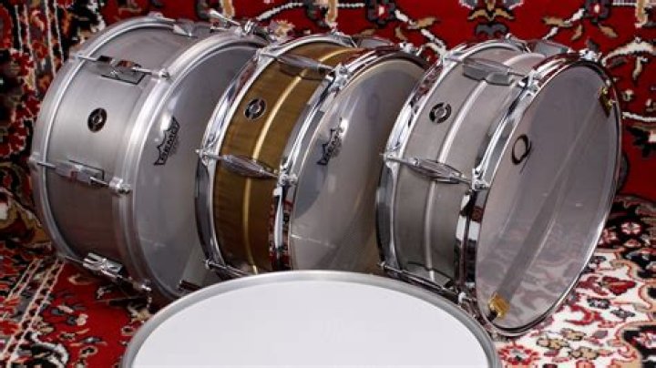 ScHoolboy Q Drums Up Hype For Vince Staples New Album