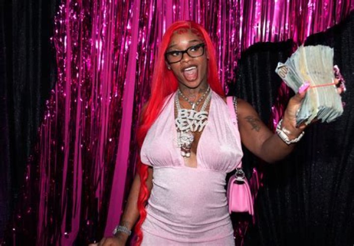 Sexyy Red Thanks Drake For Including Her On "For All The Dogs"