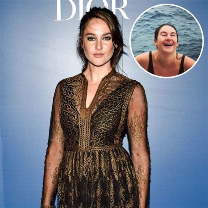 Shailene Woodley’s Bikini Pictures Are Stunningly ~Divergent~! See Swimsuit Photos