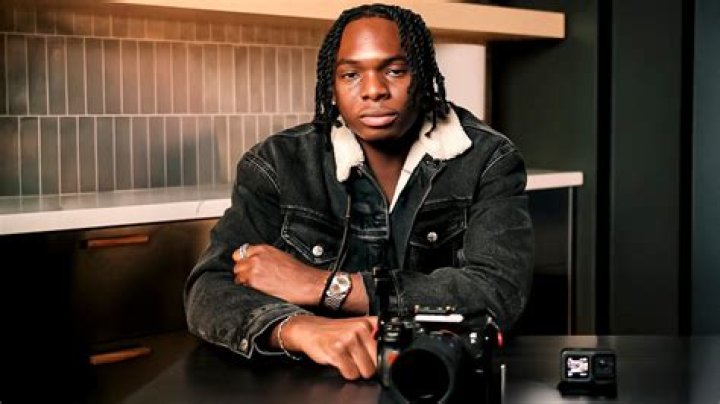 Shevon Salmon (YouTube Star) - Age, Birthday, Bio, Facts, Family, Net Worth, Height & More