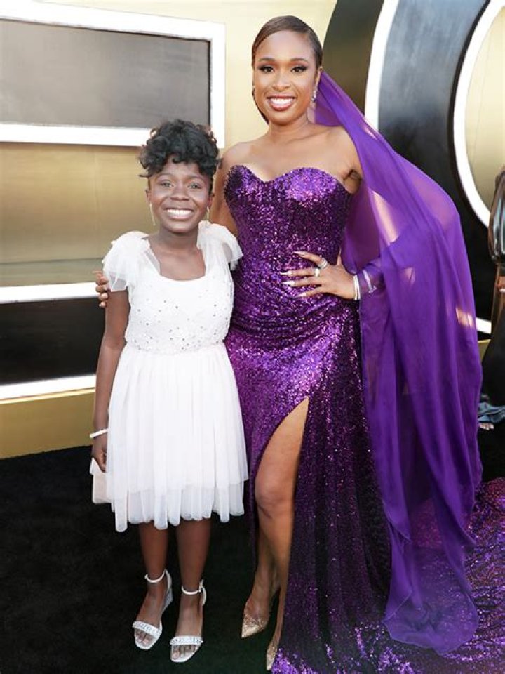 Skye Dakota Turner (Movie Actress) - Age, Birthday, Bio, Facts, Family, Net Worth, Height & More