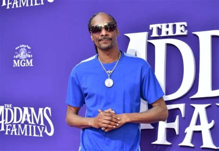 Snoop Dogg Shares Story From Growing Up With His Late Mother In IG Tribute