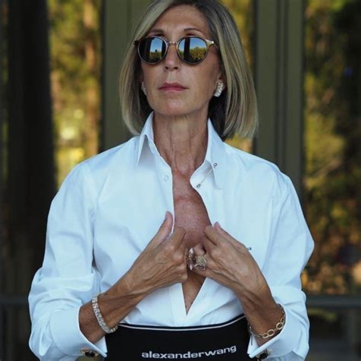 Susi Rejano (Fashion Designer) - Age, Birthday, Bio, Facts, Family, Net Worth, Height & More