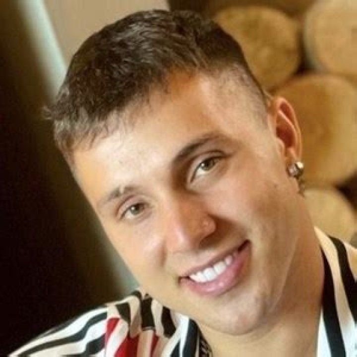 Tayo Ricci (TikTok Star) - Age, Birthday, Bio, Facts, Family, Net Worth, Height & More