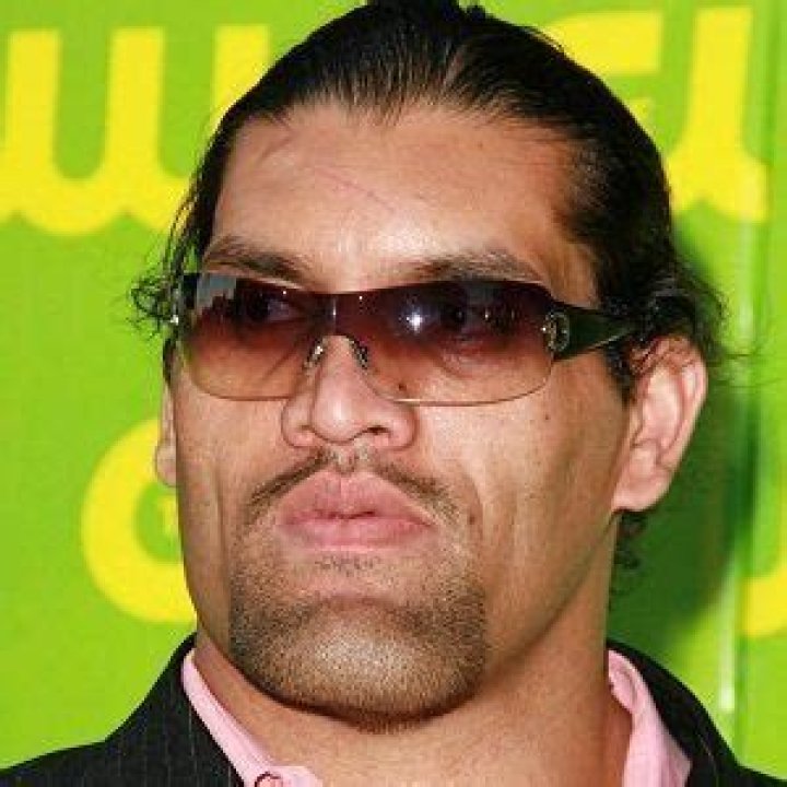The Great Khali (Wrestler) - Age, Birthday, Bio, Facts, Family, Net Worth, Height & More