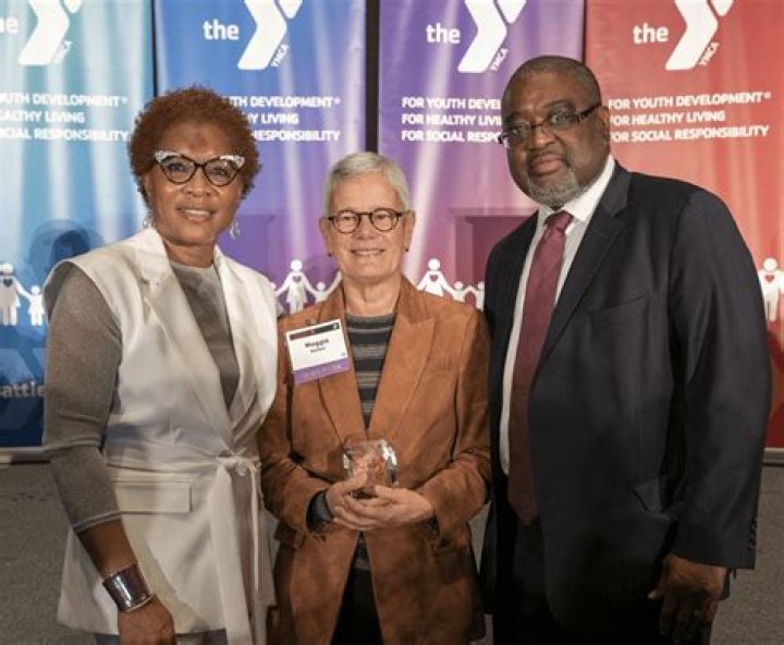 Tod Leiweke Biography, Age, Height, Wife, Net Worth, Family