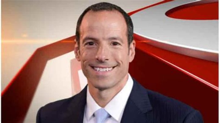 Tom Costello Biography, Age, Height, Wife, Net Worth, Family