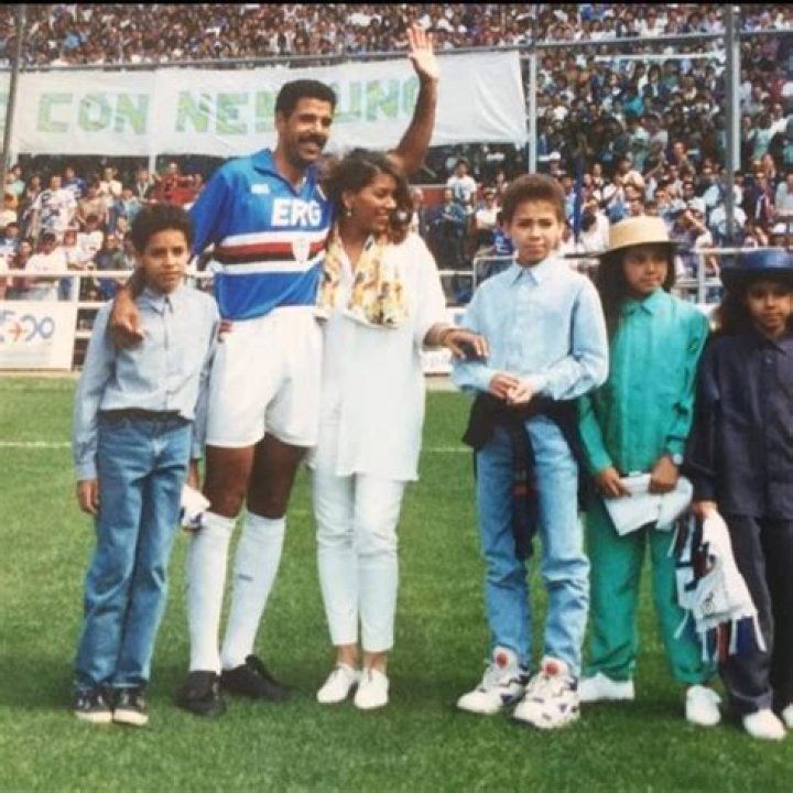 Toninho Cerezo Biography, Age, Height, Wife, Net Worth, Family